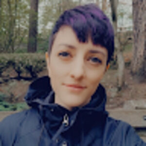 Meet your Posher, Adrienne